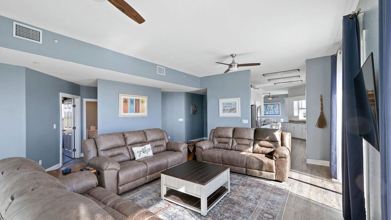 Photo of Livingroom in Pensacola Beach