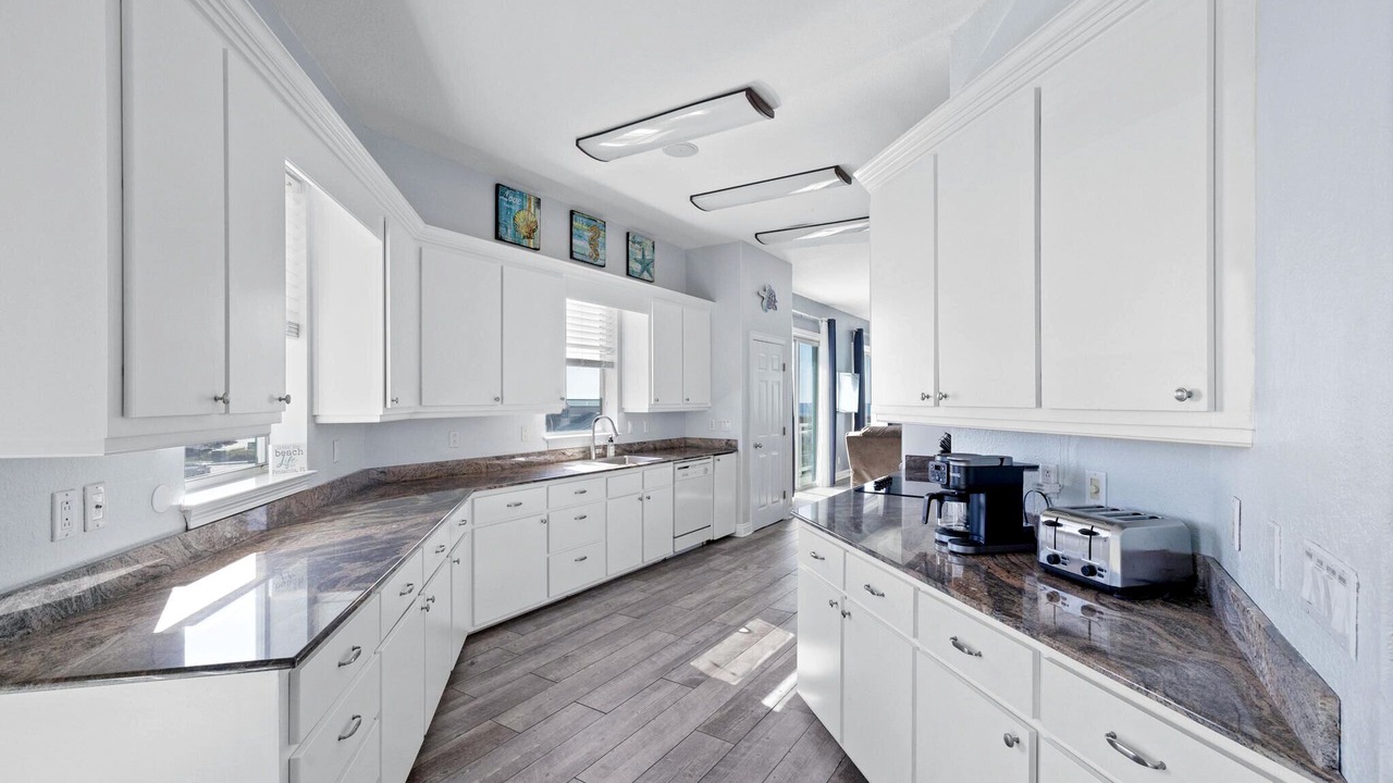 Photo of Kitchen in Pensacola Beach