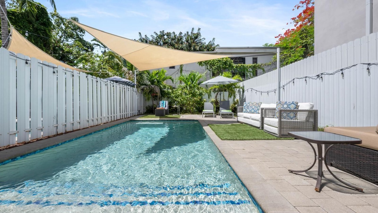 Photo of Outdoor in Coral Way