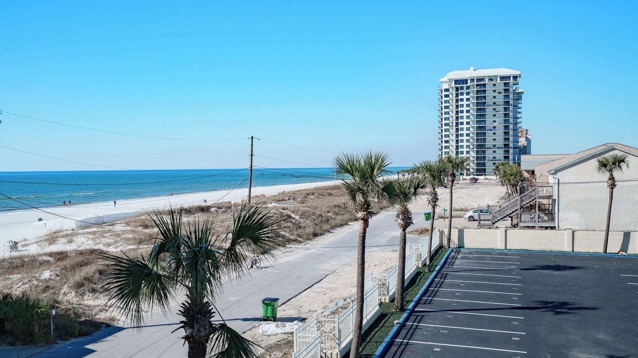 Photo of Others in Biltmore Beach