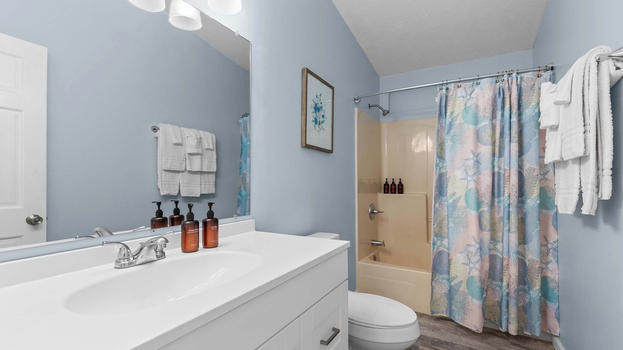 Photo of Bathroom in Crescent Beach