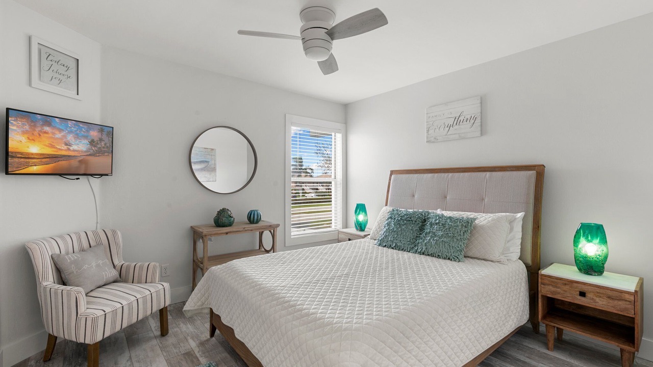 Photo of Bedroom in Hammock Bay