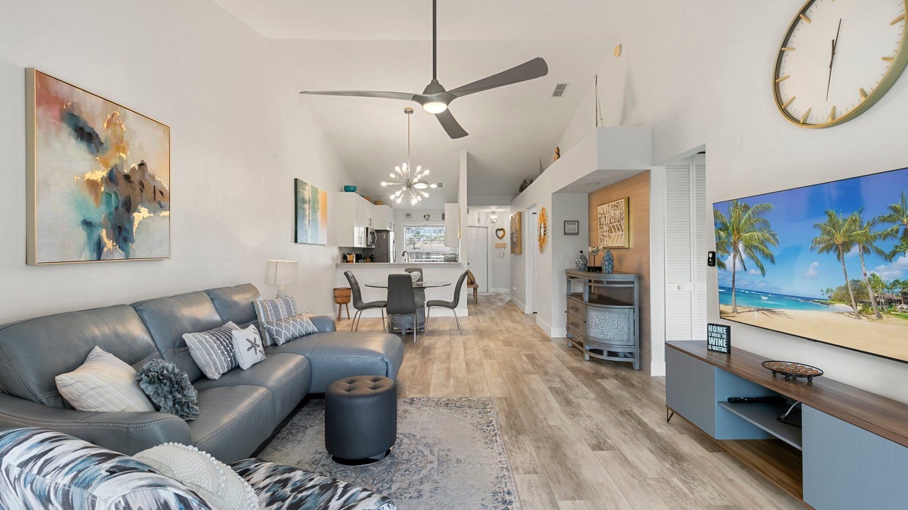 Photo of Livingroom in Hammock Bay