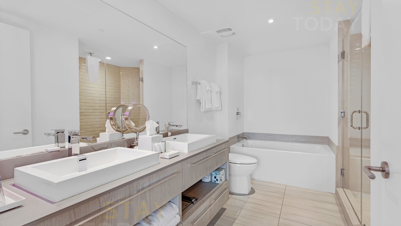 Photo of Bathroom in Hollywood South Central Beach