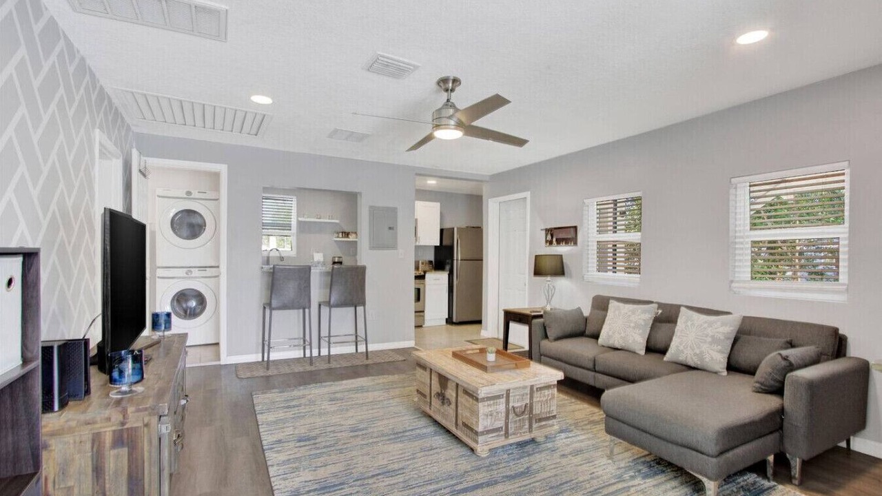 Photo of Livingroom in Old Seminole Heights