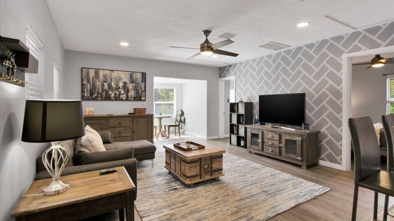 Photo of Livingroom in Old Seminole Heights