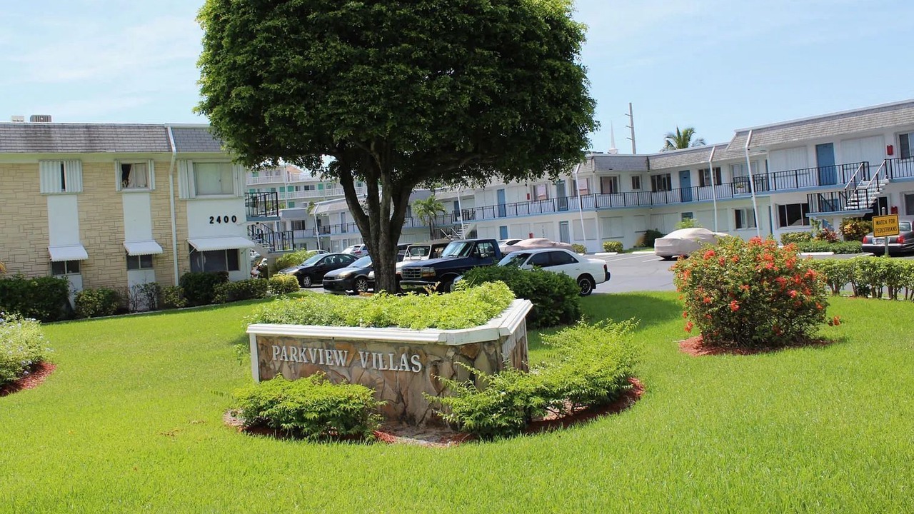 Photo of Outdoor in Lake Worth Corridor