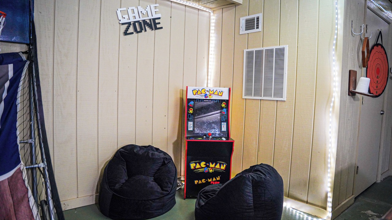 Photo of Bedroom in Pine Mountain