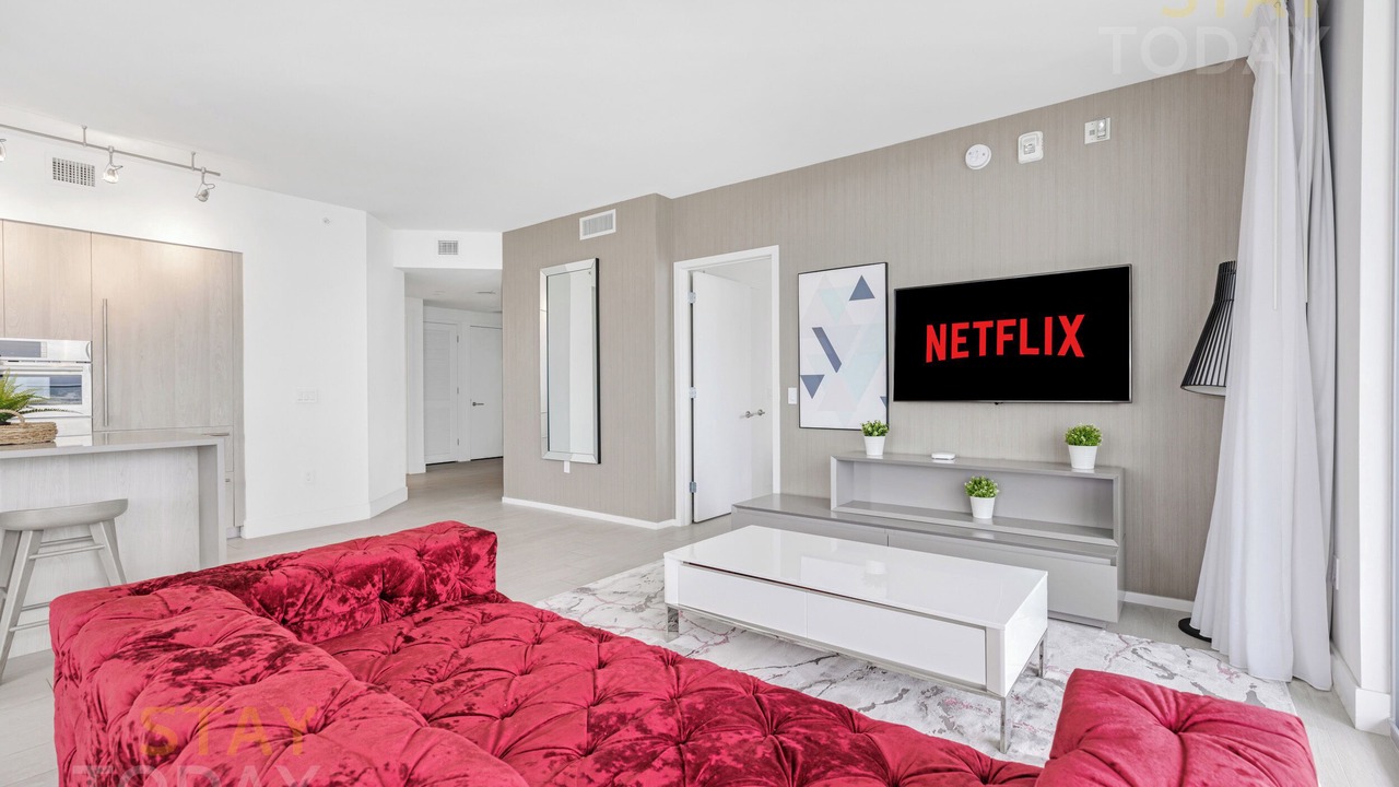 Photo of Bedroom in Hollywood South Central Beach