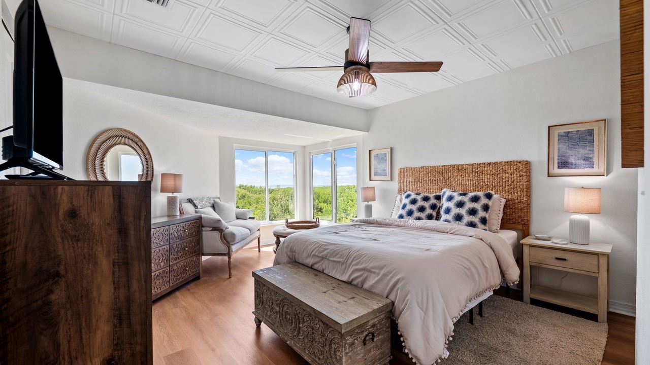 Photo of Bedroom in Tarpon Springs