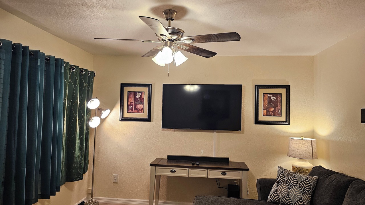 Photo of Livingroom in Palatka