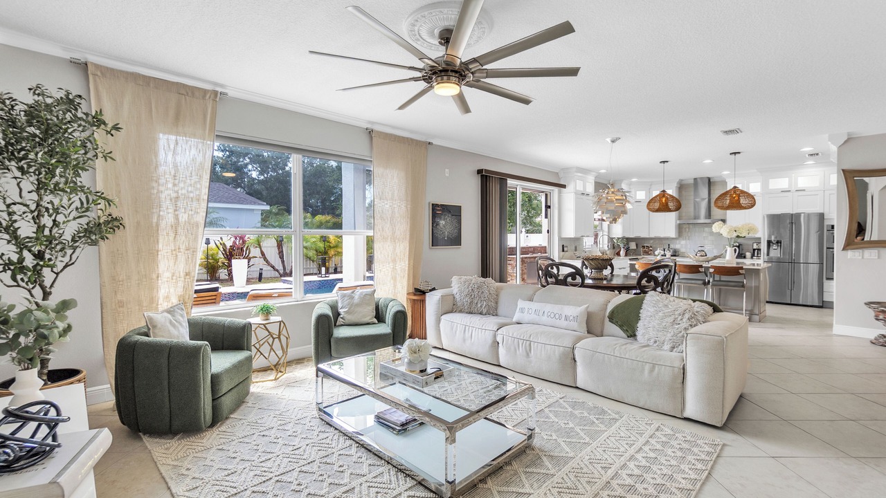 Photo of Livingroom in Trailer Estates