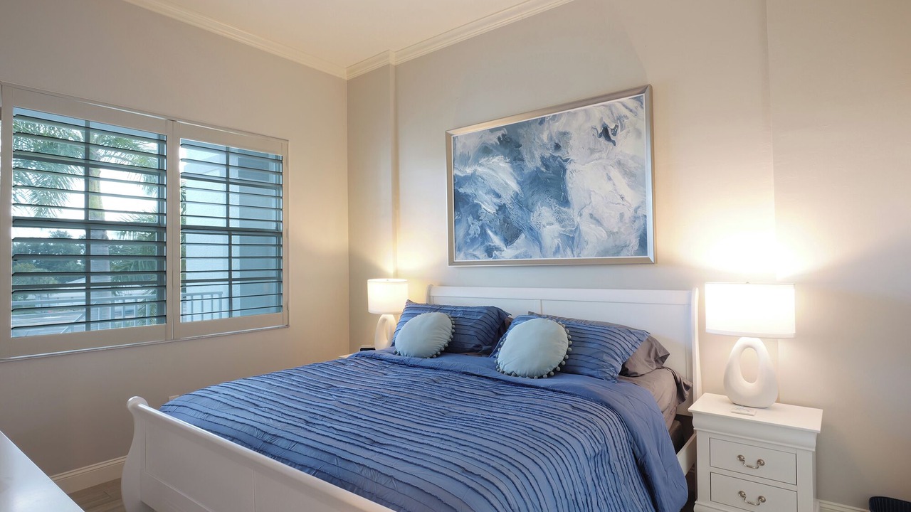 Photo of Bedroom in Bonita Shores