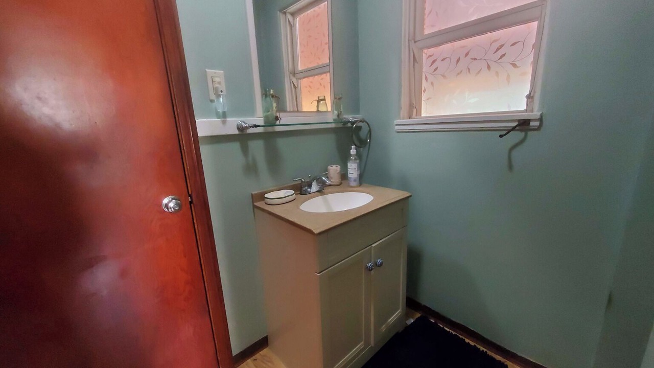 Photo of Bathroom in New Smyrna Beach