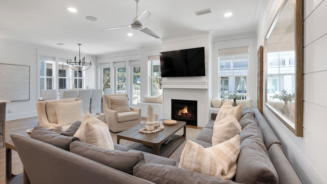 Photo of Livingroom in WaterSound West Beach