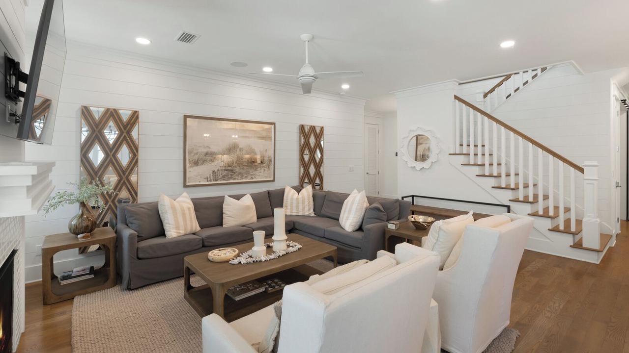 Photo of Livingroom in WaterSound West Beach