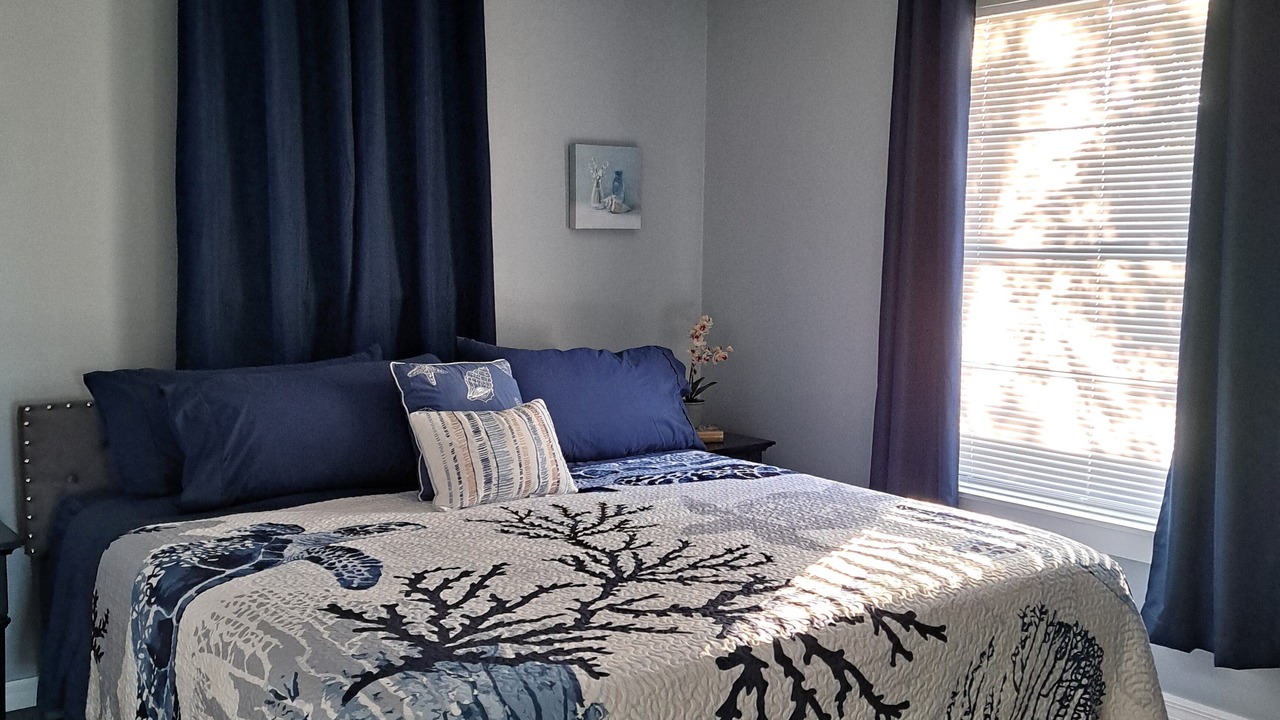 Photo of Bedroom in Chokoloskee