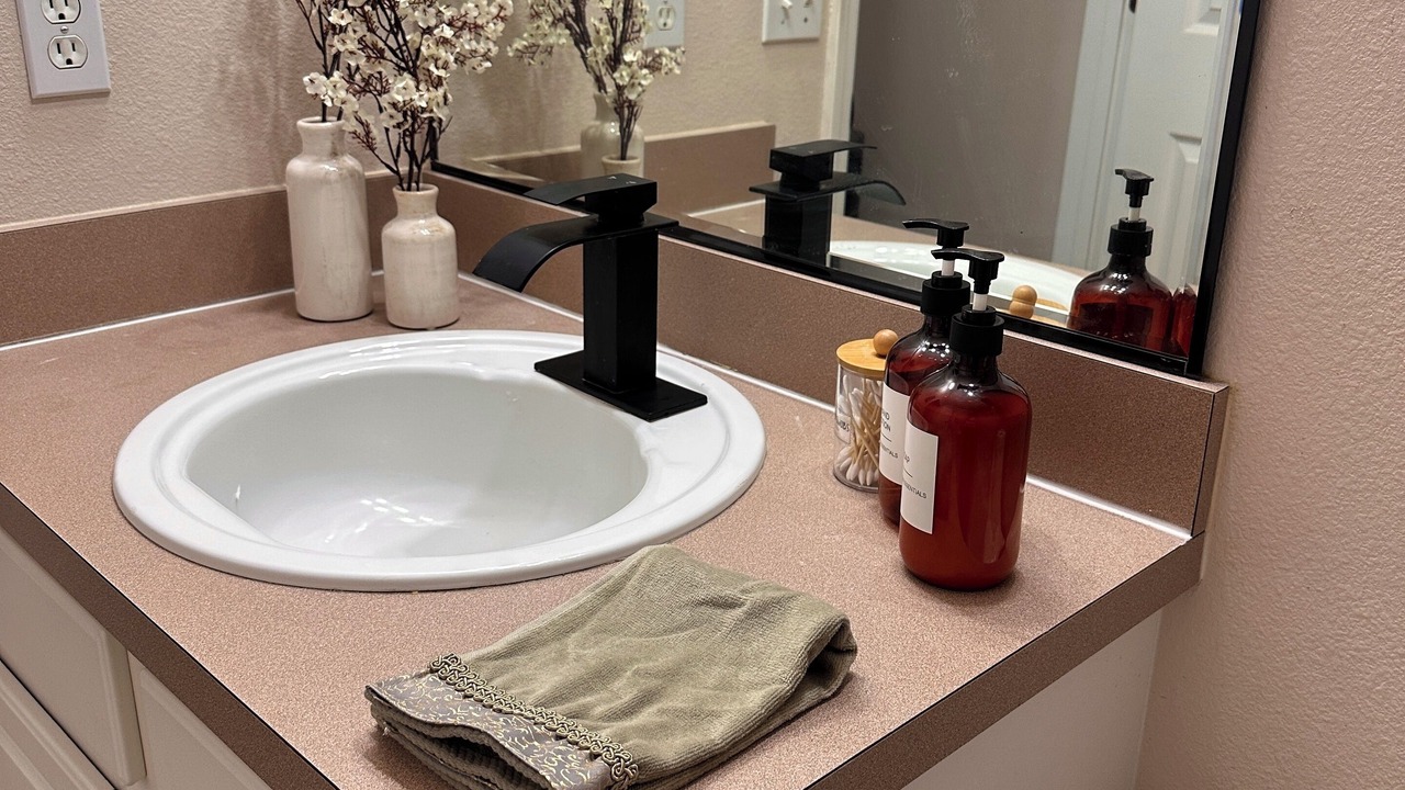 Photo of Bathroom in Windwood Bay