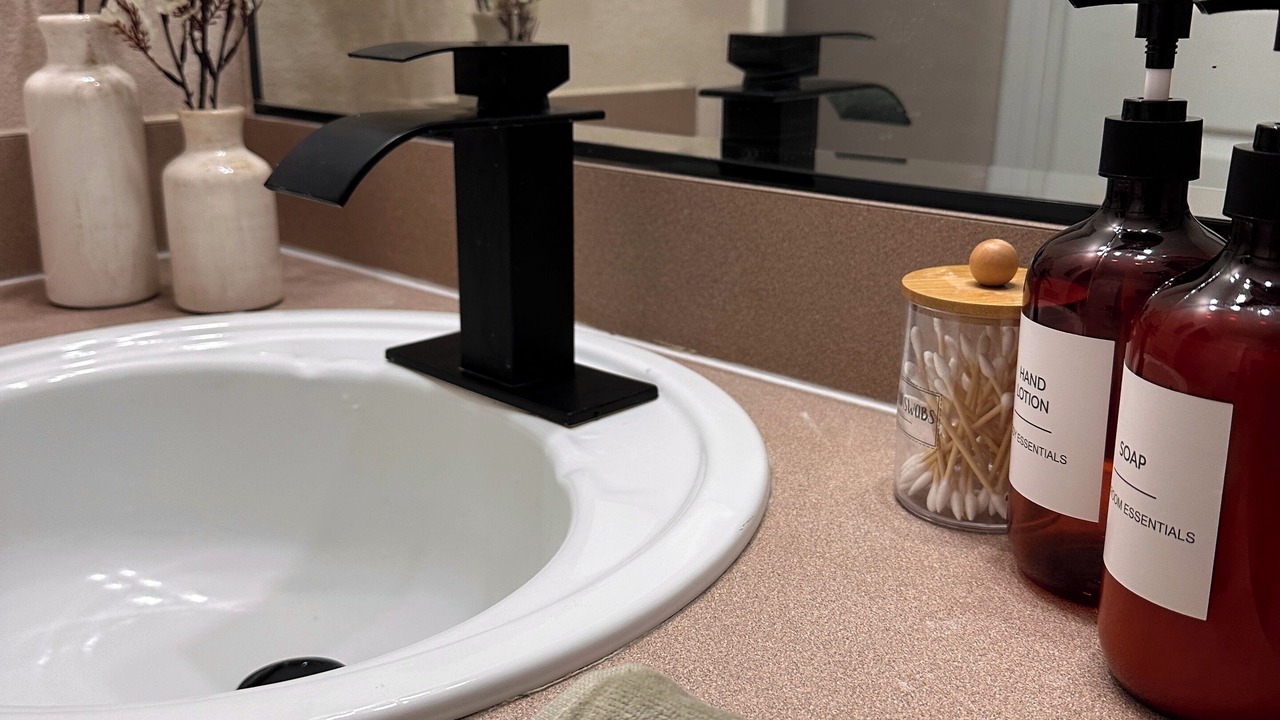 Photo of Bathroom in Windwood Bay