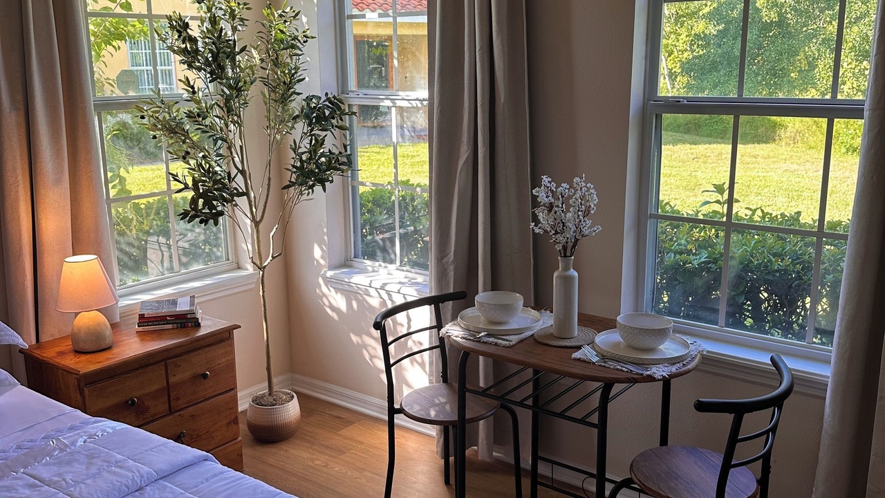 Photo of Bedroom in Windwood Bay