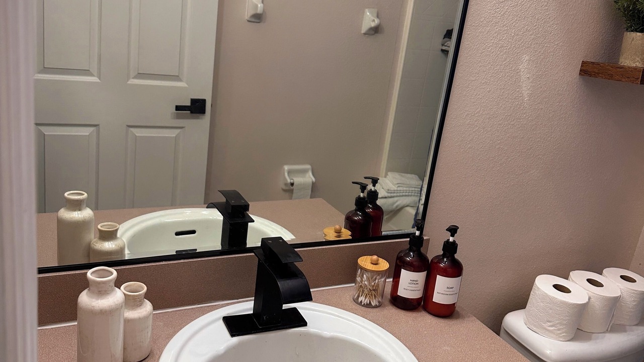 Photo of Bathroom in Windwood Bay