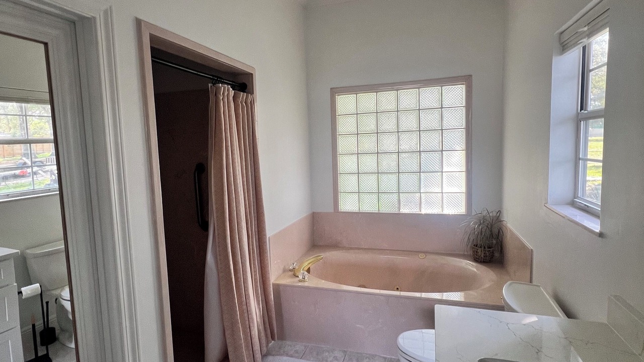 Photo of Bathroom in Fort Walton Beach