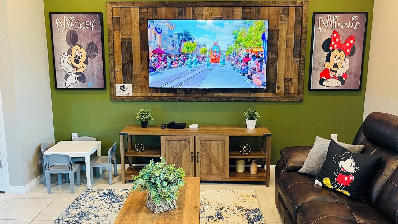 Photo of Livingroom in Loughman