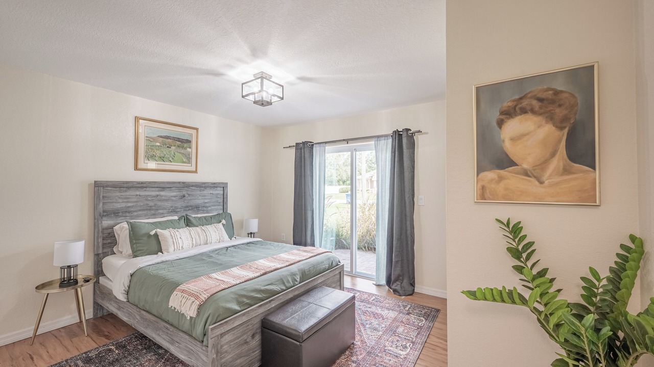 Photo of Bedroom in Spring Hill