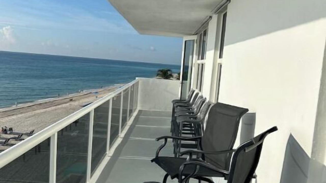 Photo of Patio Balcony in Hollywood South Central Beach