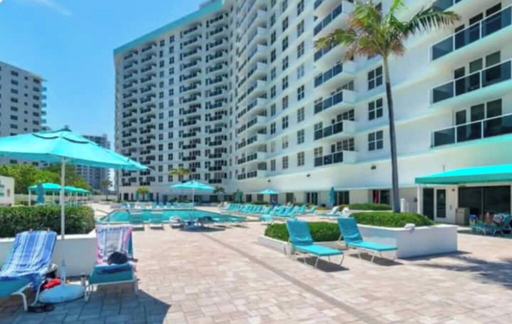 Photo of Outdoor in Hollywood South Central Beach