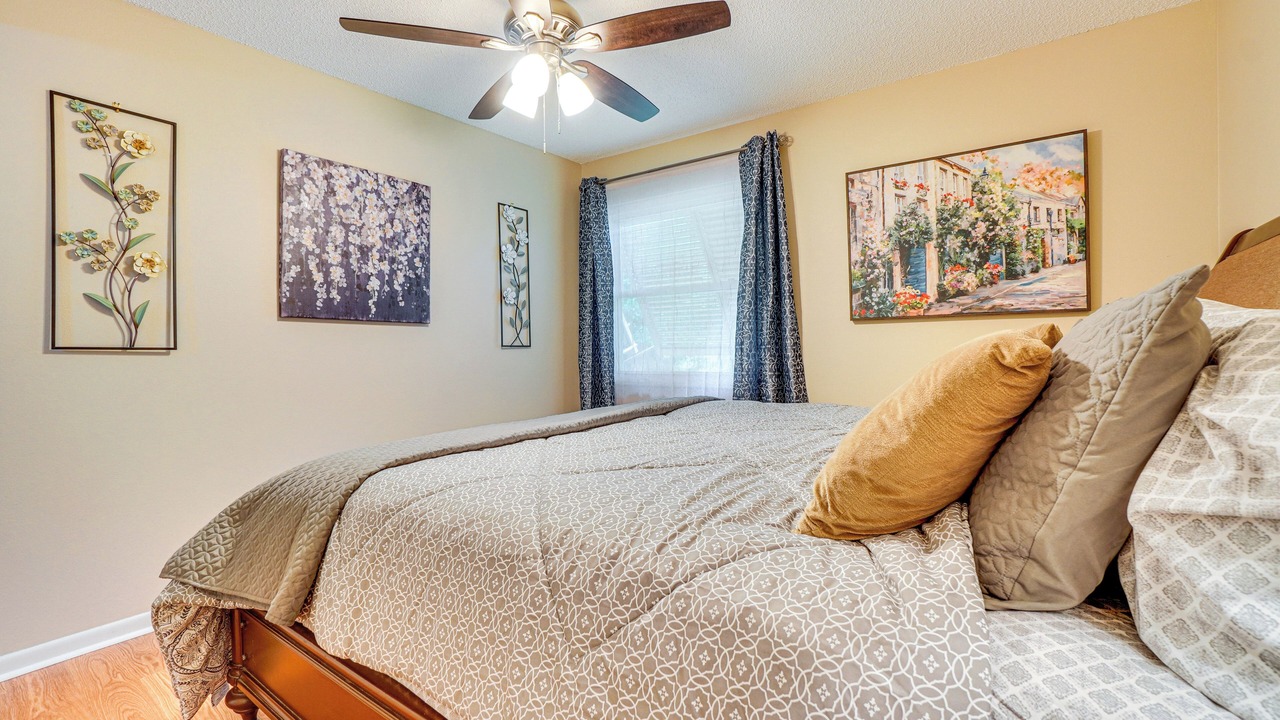 Photo of Bedroom in Deltona Lakes