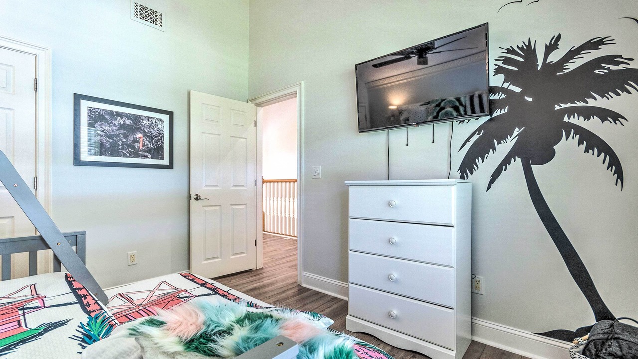 Photo of Bedroom in Miramar Beach
