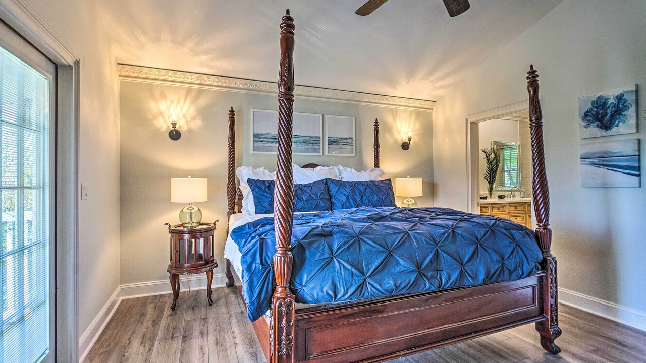 Photo of Bedroom in Miramar Beach