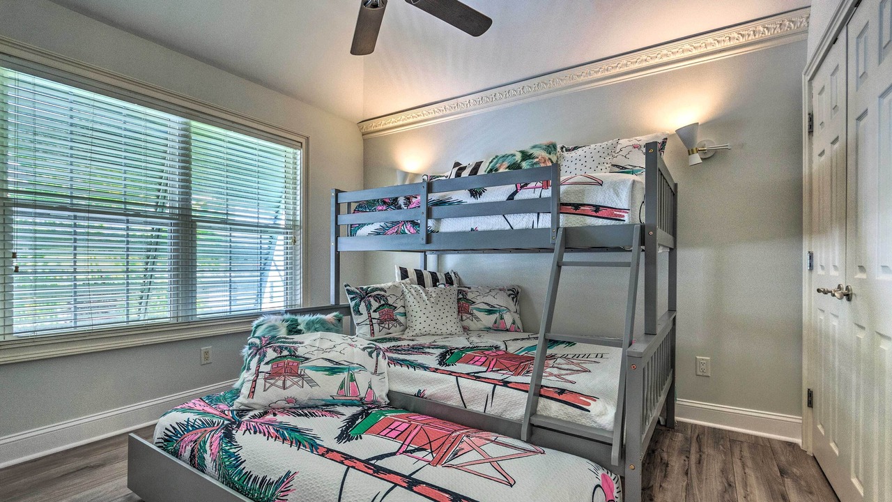 Photo of Bedroom in Miramar Beach