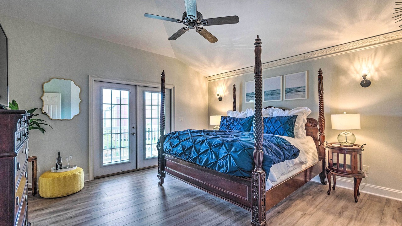 Photo of Bedroom in Miramar Beach