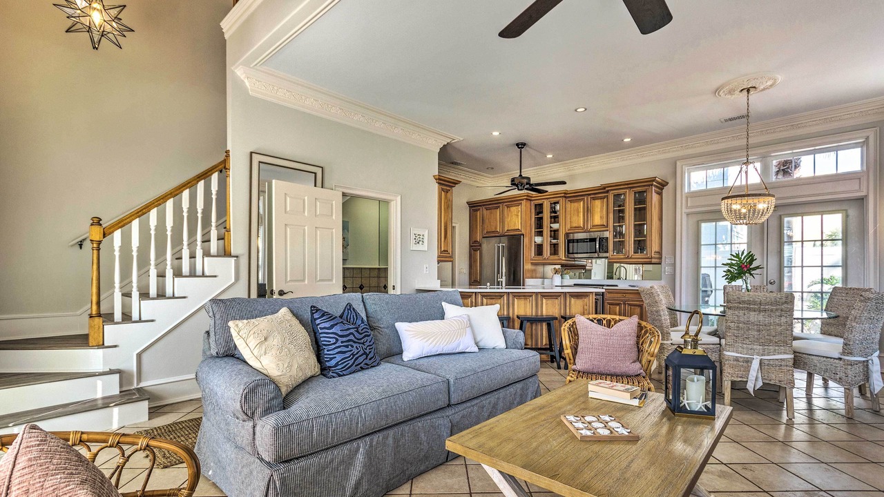 Photo of Livingroom in Miramar Beach
