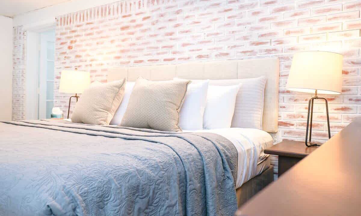 Photo of Bedroom in Winter Garden