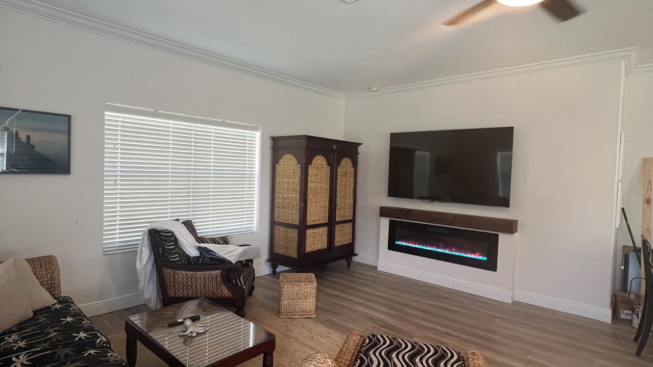 Photo of Livingroom in Marathon
