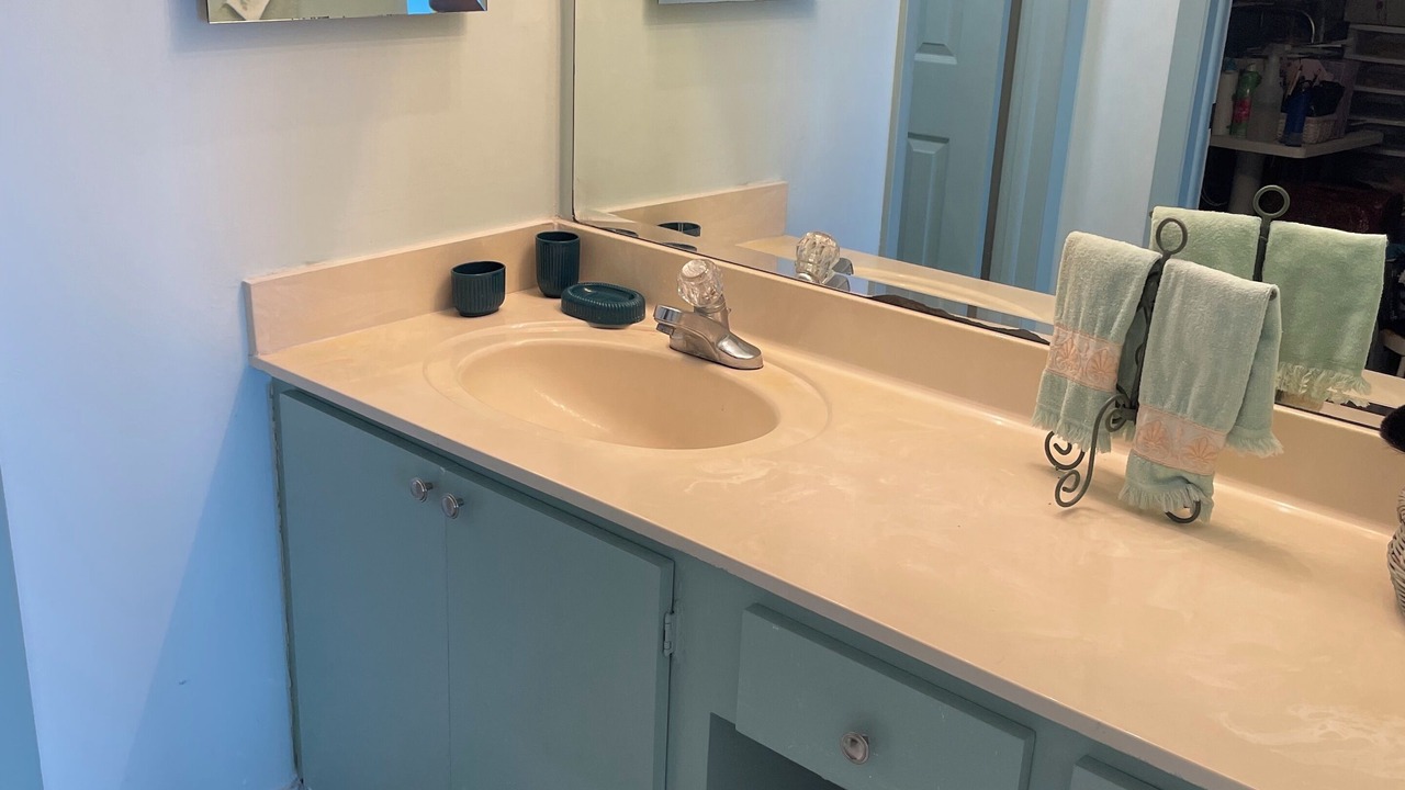 Photo of Bathroom in Hollywood