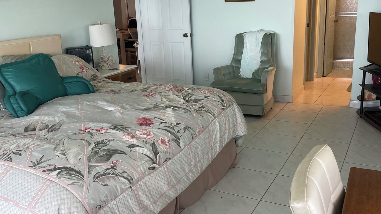Photo of Bedroom in Hollywood