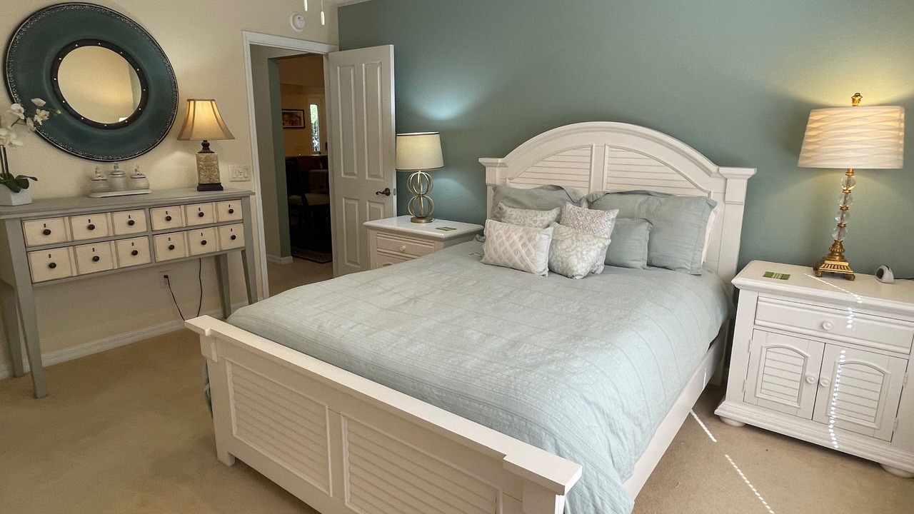 Photo of Bedroom in Woodbury