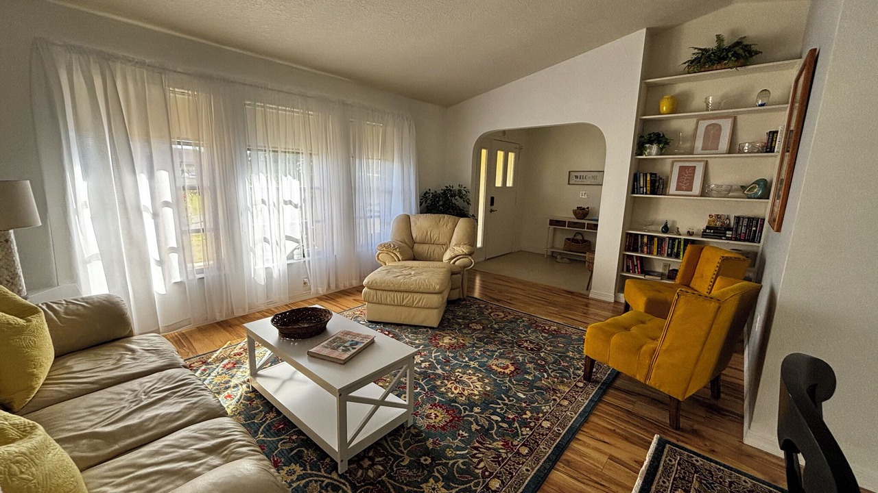 Photo of Livingroom in Port Charlotte