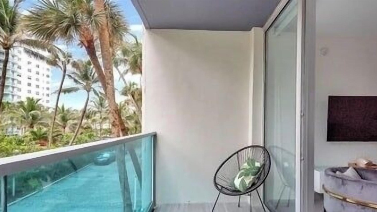 Photo of Outdoor in Hollywood South Central Beach