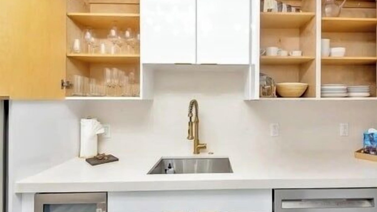 Photo of Kitchen in Hollywood South Central Beach
