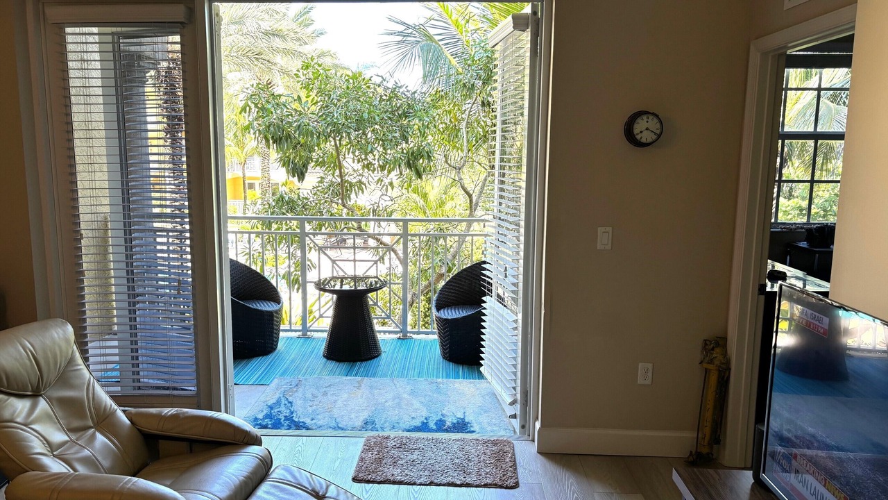 Photo of Livingroom in Jupiter