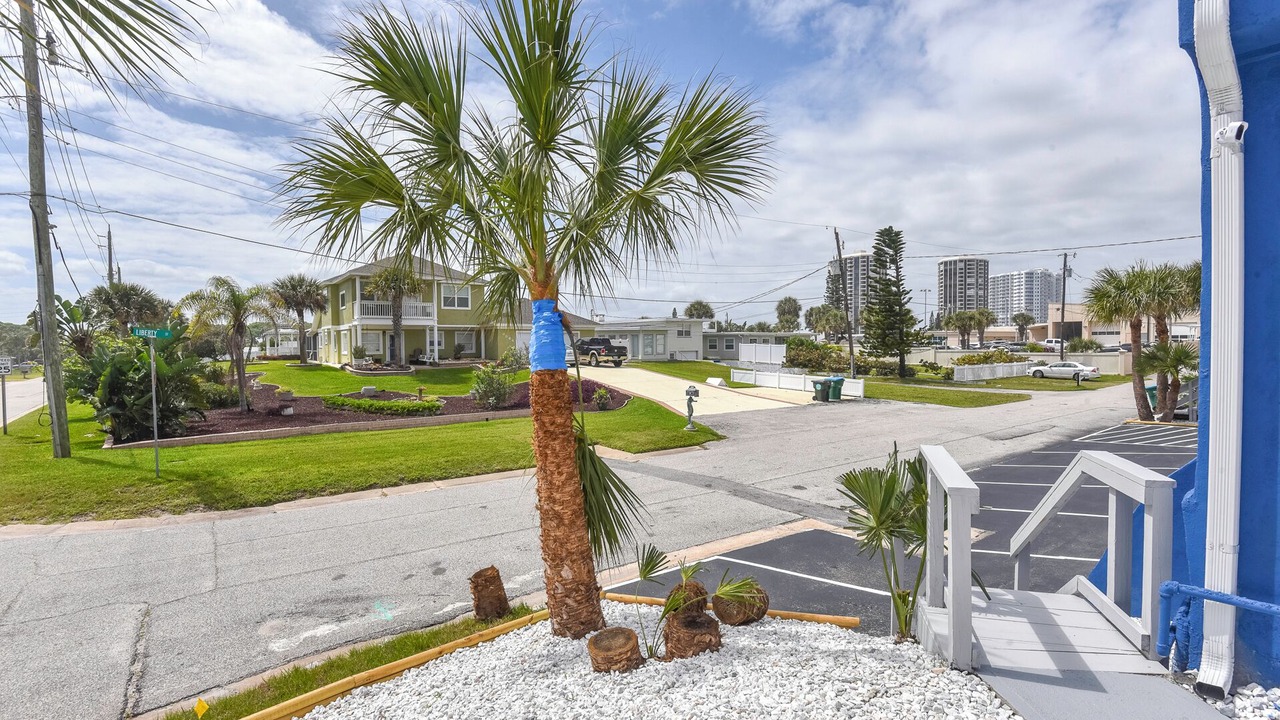 Photo of Others in Daytona Beach Shores