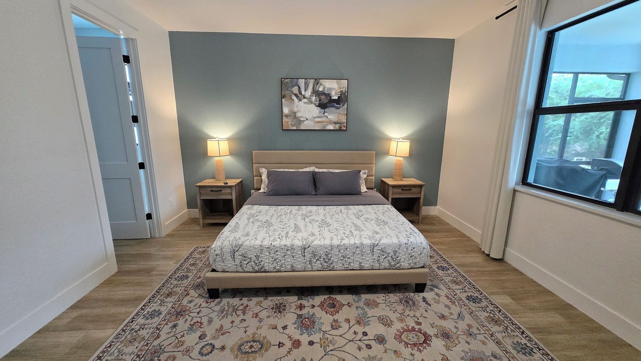 Photo of Bedroom in Englewood East