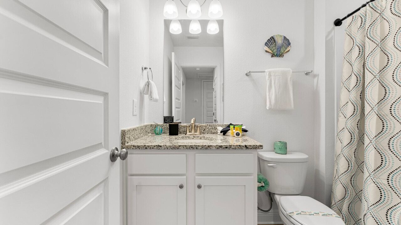 Photo of Bathroom in Santa Rosa Beach