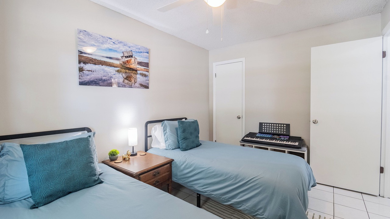 Photo of Bedroom in Jan Phyl Village