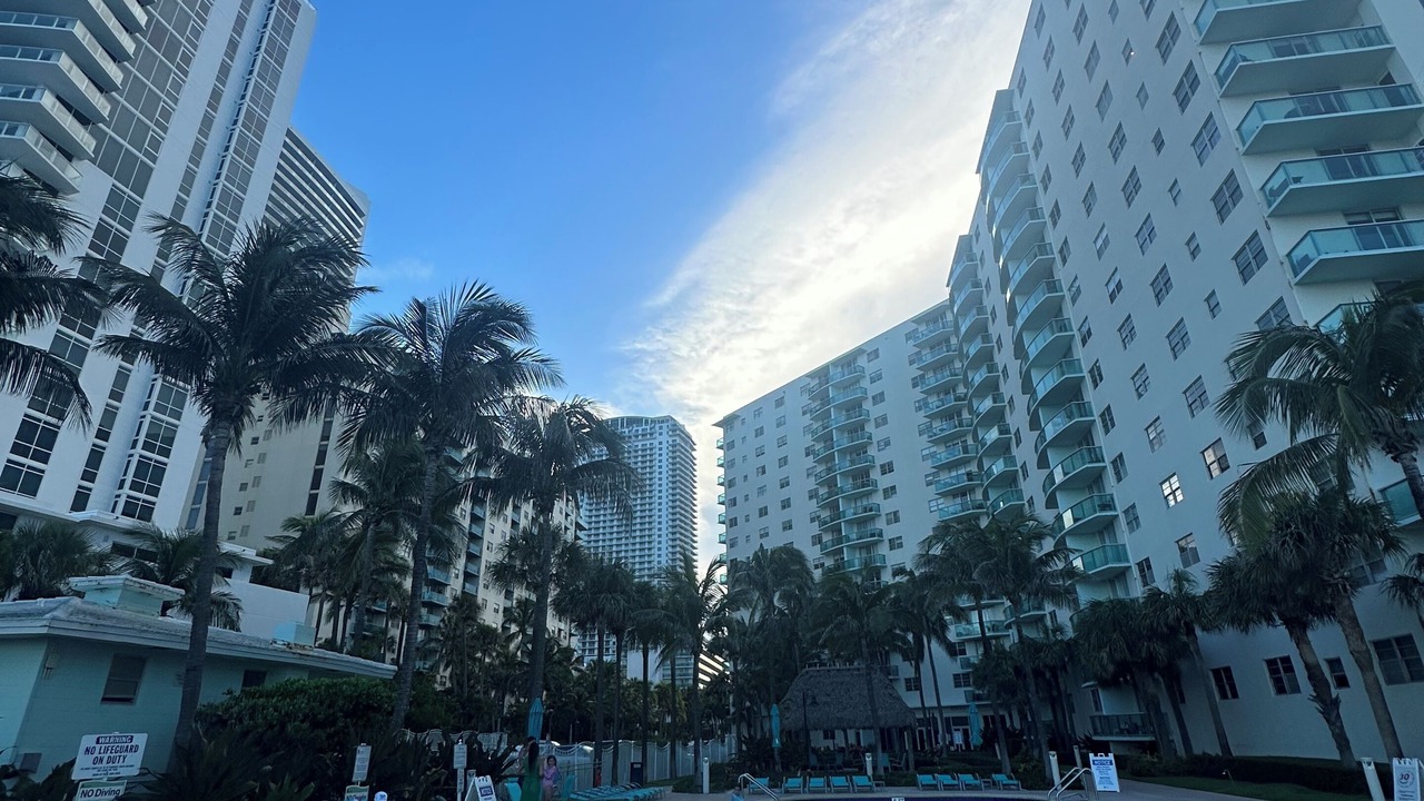 Photo of Outdoor in Hollywood South Central Beach